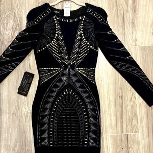 NWT-bebe Black and Gold Geometric Long Sleeve Dress size S